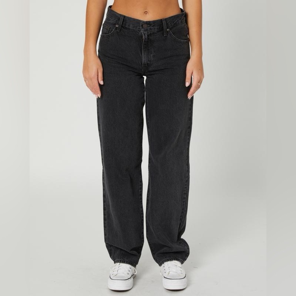 Express Mid Rise Washed Black Pleated Baggy Tapered Jeans 8R - Picture 8 of 8